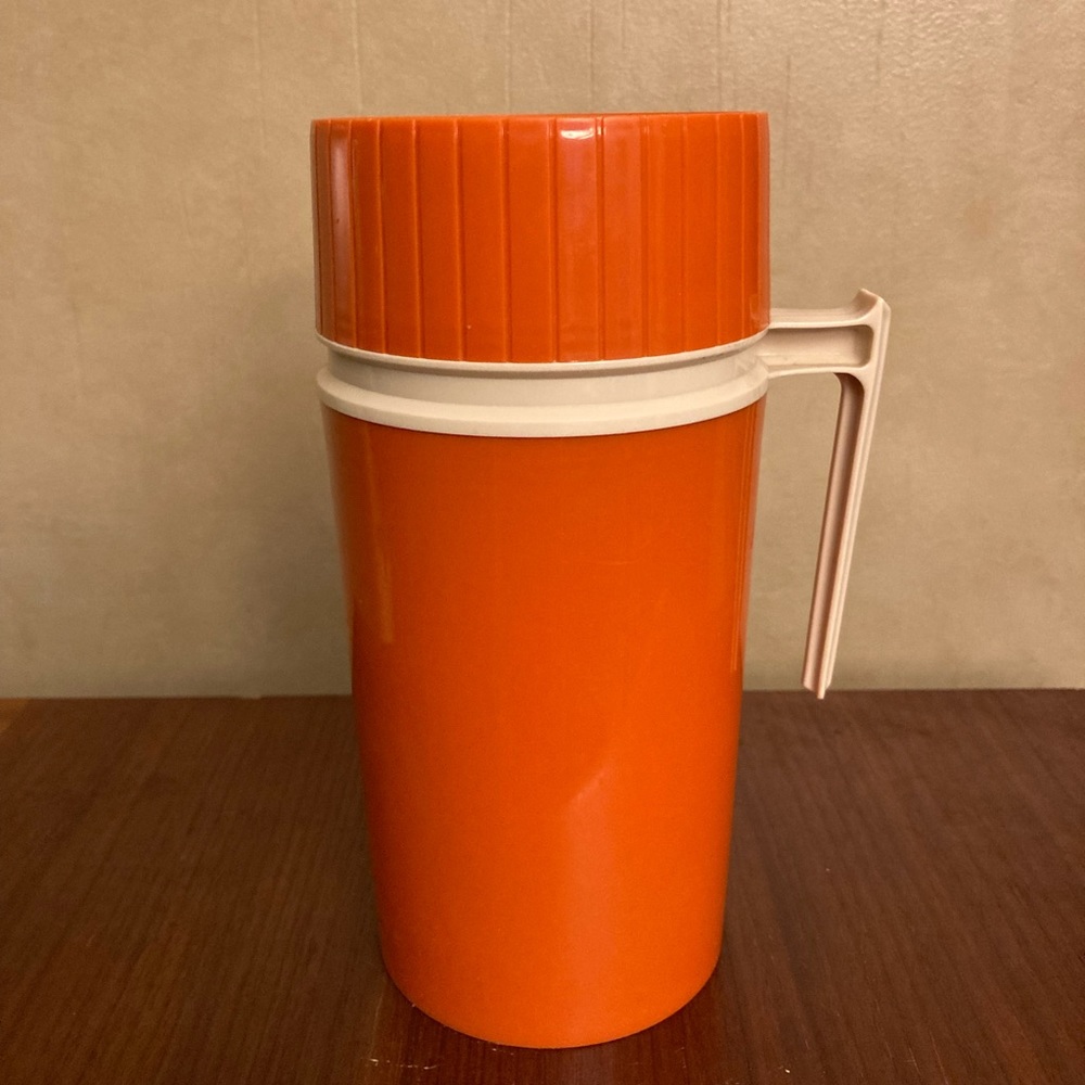 Vintage 1970’s King Seeley Thermos pint size model number 7202